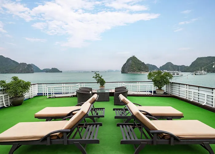 Amanda Premier Cruise Ha Long